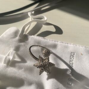 Beautiful Atelier Swarovski Ring Size 58